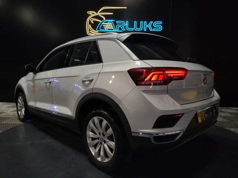 VOLKSWAGEN T-ROC 1.5 TSI 150 CV DSG7 CARAT CAMERA / TOIT OUVRANT / APPLE CARPLAY