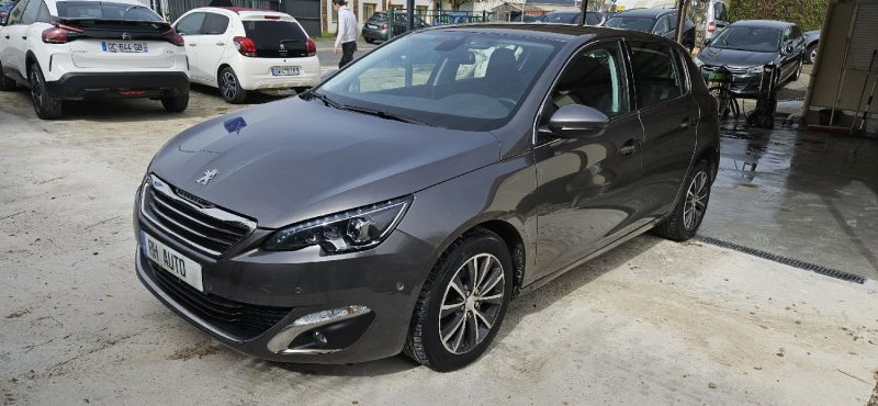 PEUGEOT 308 II 