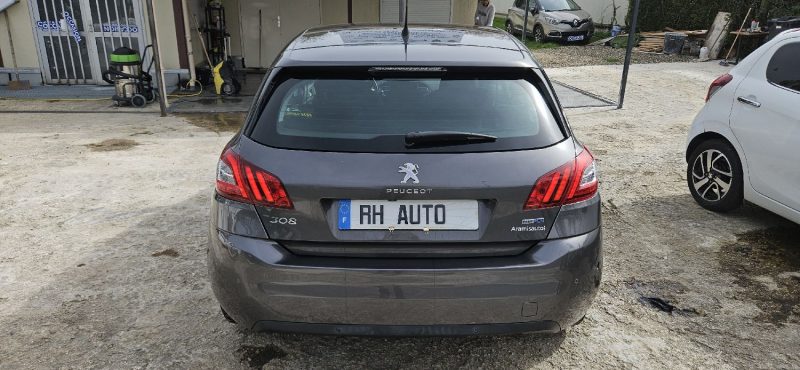 PEUGEOT 308 II 