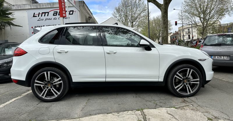 PORSCHE CAYENNE 2012