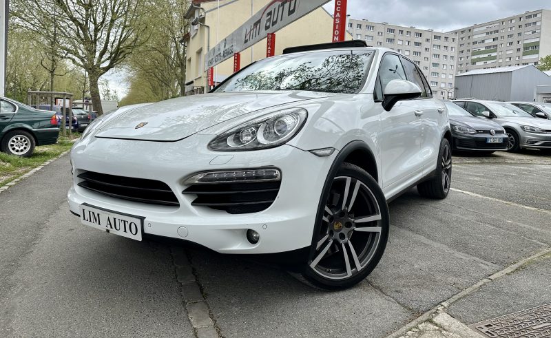 PORSCHE CAYENNE 2012