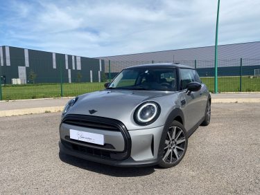 MINI COOPER PREMIUM PLUS 1.5 L 136 ch Toit ouvrant