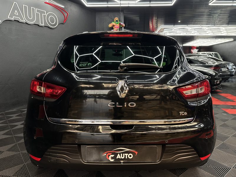 RENAULT CLIO 2015