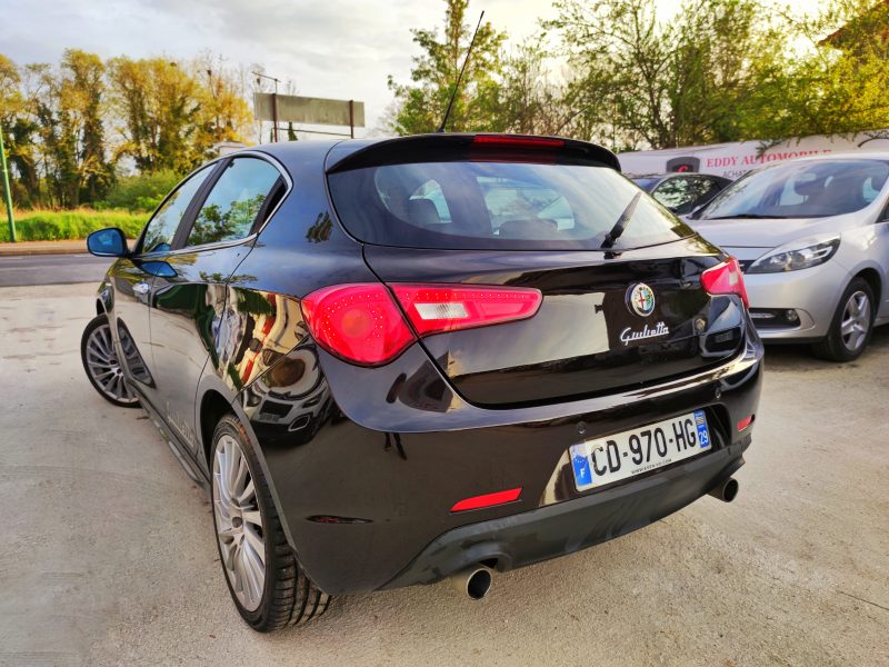 ALFA ROMEO GIULIETTA 2012