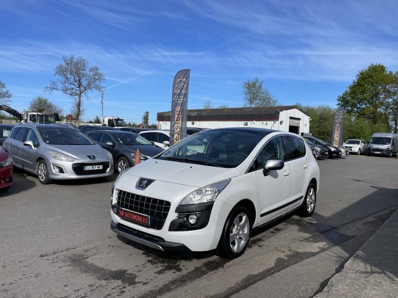 PEUGEOT 3008 2012