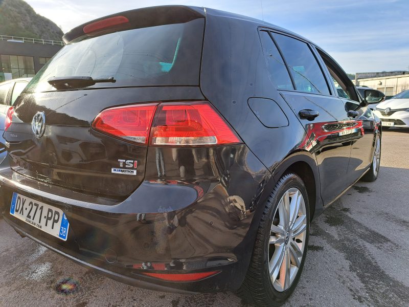 VOLKSWAGEN GOLF VII 2015