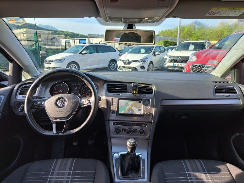 VOLKSWAGEN GOLF VII 2015