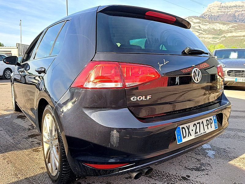 VOLKSWAGEN GOLF VII 2015