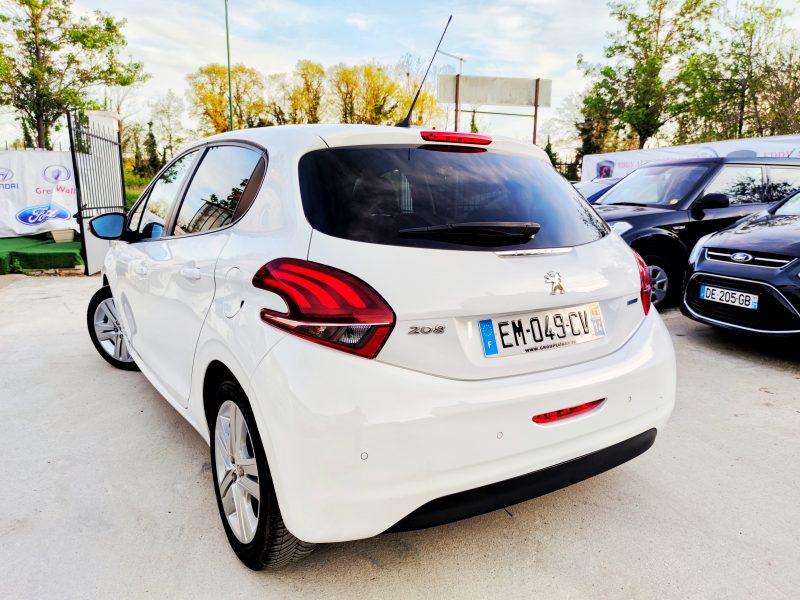 PEUGEOT 208 I 2017