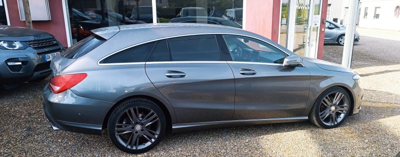 MERCEDES CLASSE CLA Shooting Brake 220 d Fascination 7G-DCT