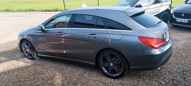 MERCEDES CLASSE CLA Shooting Brake 220 d Fascination 7G-DCT