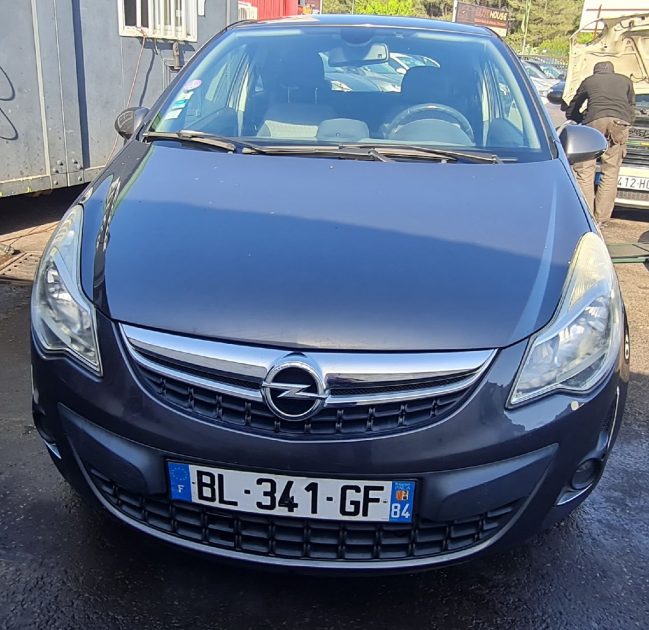 OPEL CORSA 2011