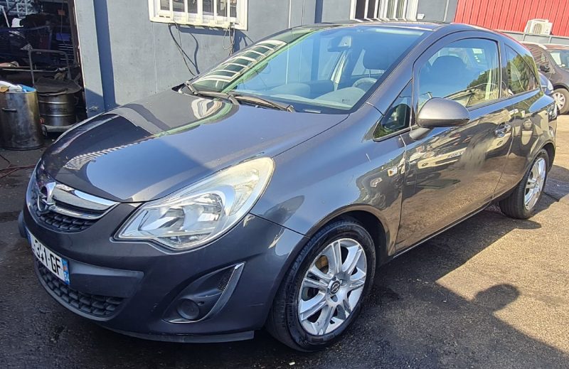 OPEL CORSA 2011