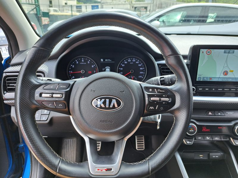 KIA STONIC 2021