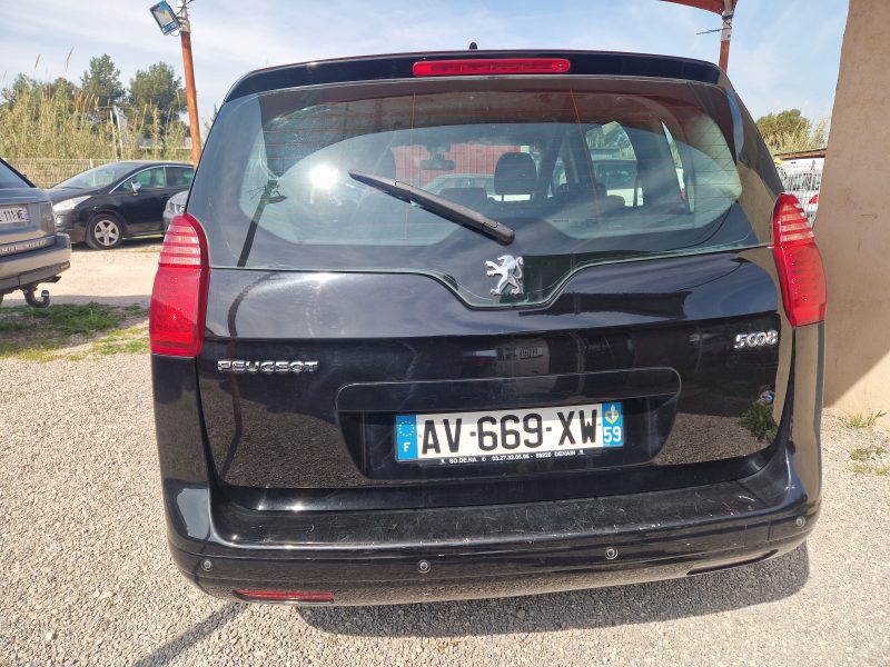 PEUGEOT 5008 1,6HDI 110CH PRENIUM PACK