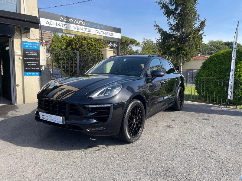 PORSCHE MACAN GTS