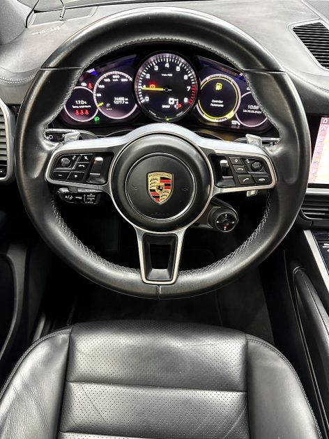 PORSCHE CAYENNE 2021