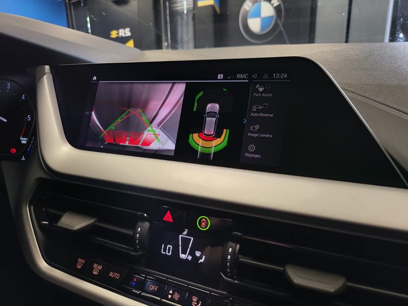 BMW SERIE 1 (F40)116d DCT7 BUSINESS / SUIVI COMPLET BMW / CAMERA / CARPLAY / KEYLESS