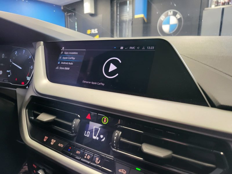 BMW SERIE 1 (F40)116d DCT7 BUSINESS / SUIVI COMPLET BMW / CAMERA / CARPLAY / KEYLESS