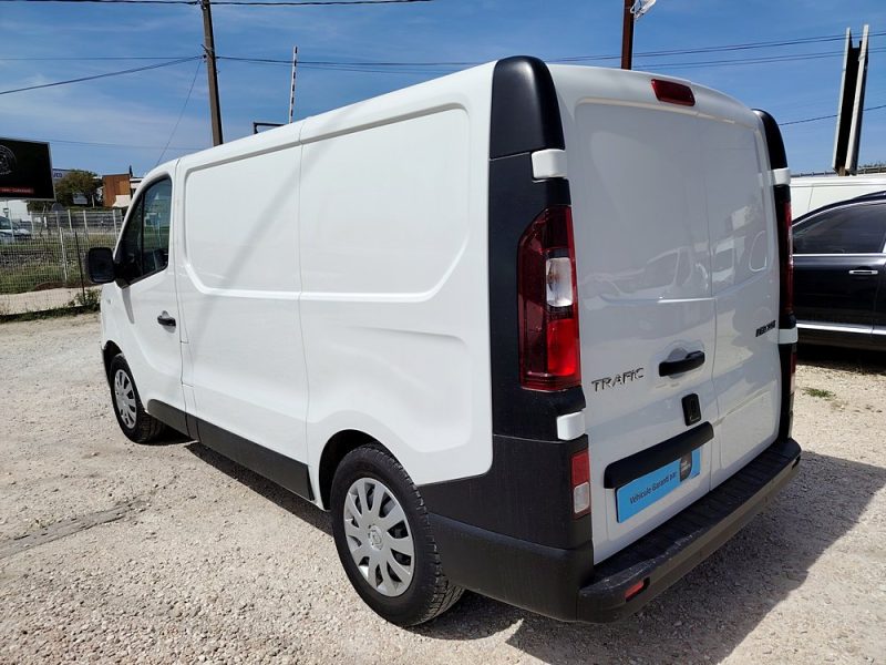 RENAULT TRAFIC III Camionnette 2020