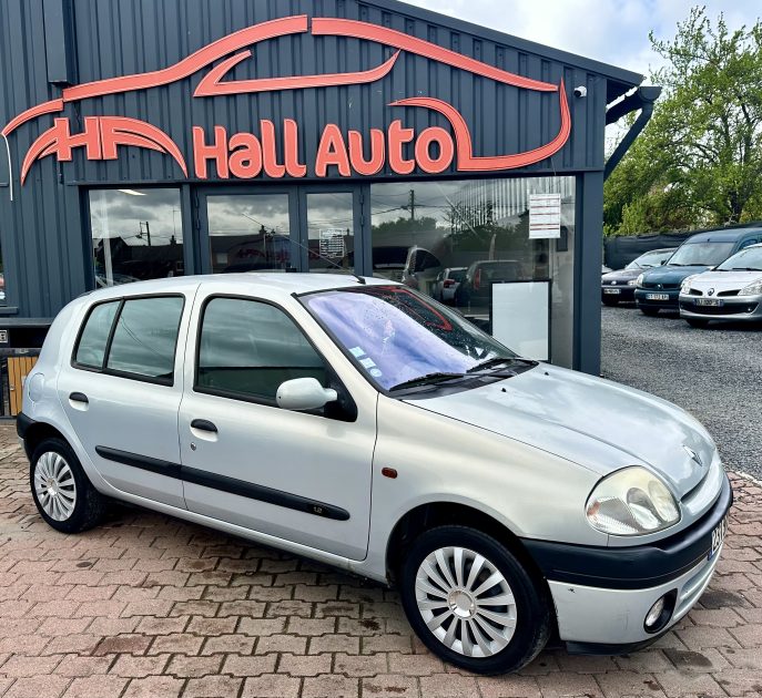 RENAULT CLIO II 2001