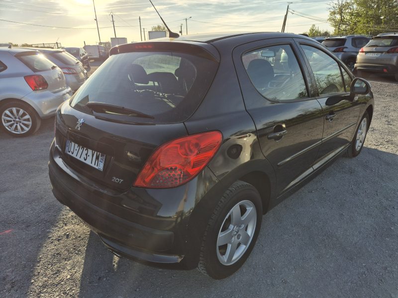 PEUGEOT 207 1.4 vti 95cv prenium 2008 13400 km 