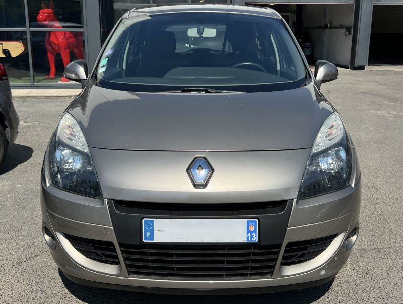 RENAULT SCENIC 3 III 1.6 BIO ETHANOL 110 Cv CRIT AIR 1 ESSENCE / ETHANOL D'ORIGINE - GARANTIE 1 AN