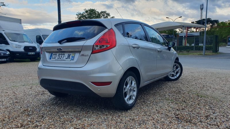 FORD FIESTA VI 2012