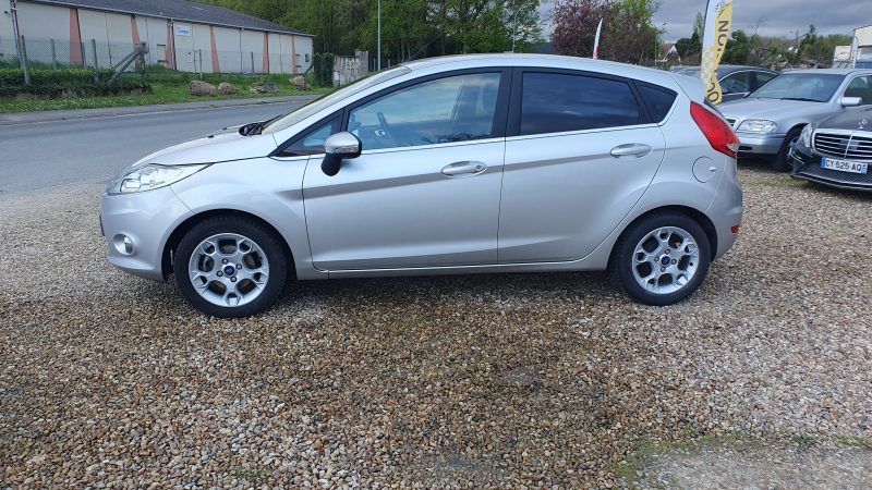 FORD FIESTA VI 2012