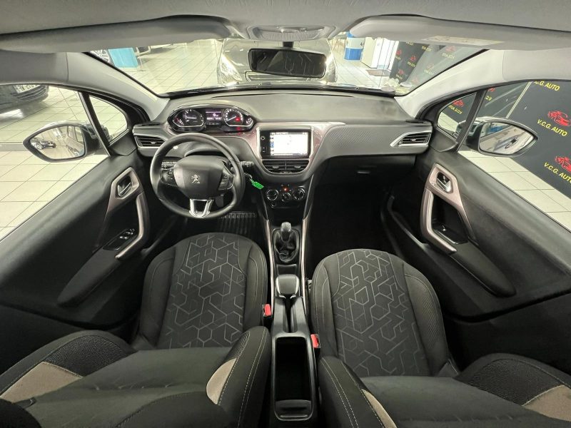 PEUGEOT 2008 I 1.2 VTi 82cv STYLE