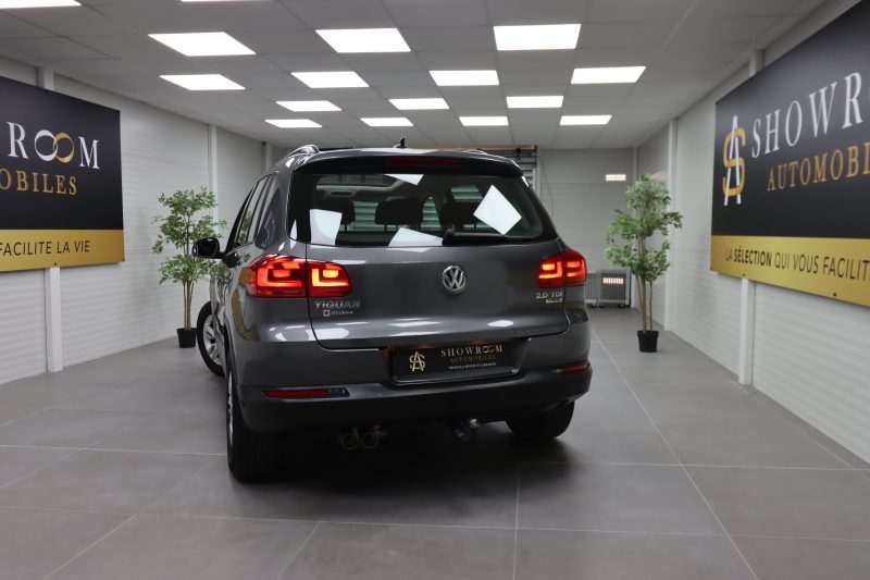 VOLKSWAGEN TIGUAN 2016