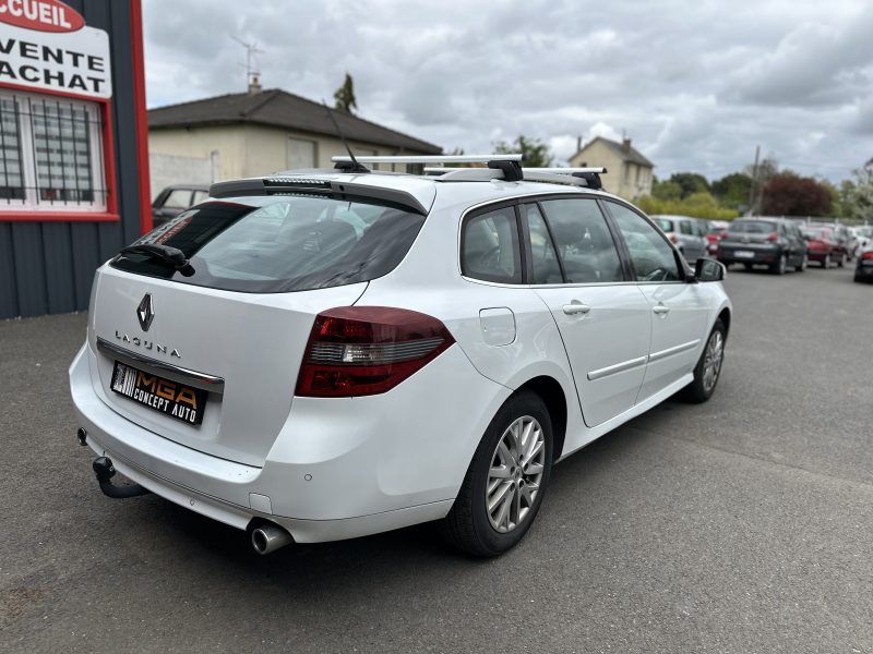 RENAULT LAGUNA 2013