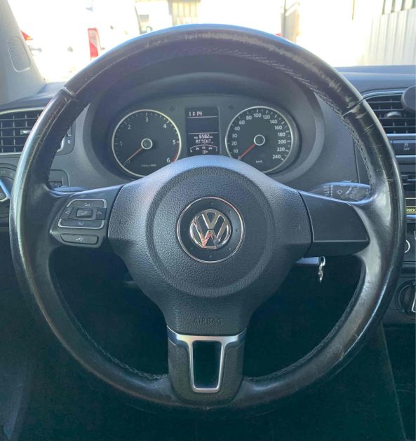 VOLKSWAGEN POLO V 2013