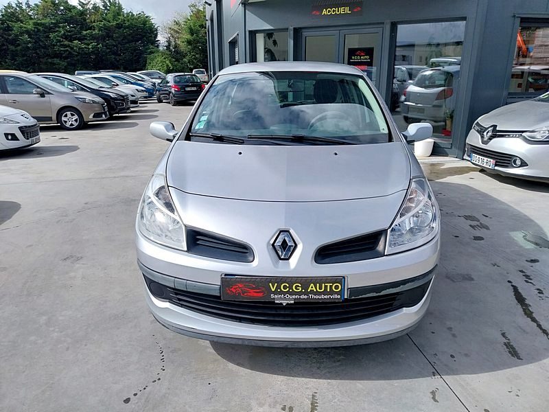 RENAULT CLIO III 1.2 16V 75 Expression