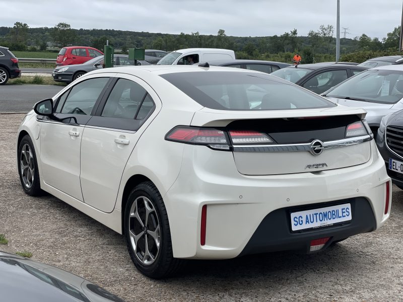 OPEL AMPERA 2012