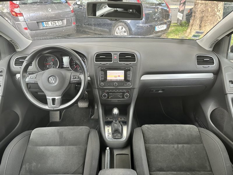 VOLKSWAGEN GOLF VI 2011