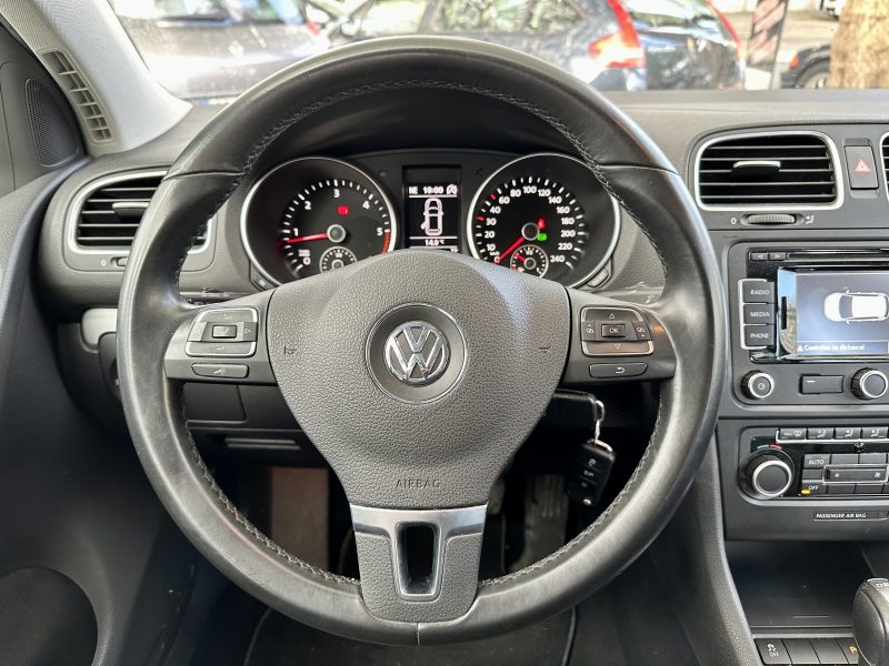 VOLKSWAGEN GOLF VI 2011