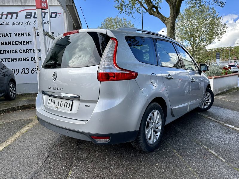 RENAULT SCENIC III 2013