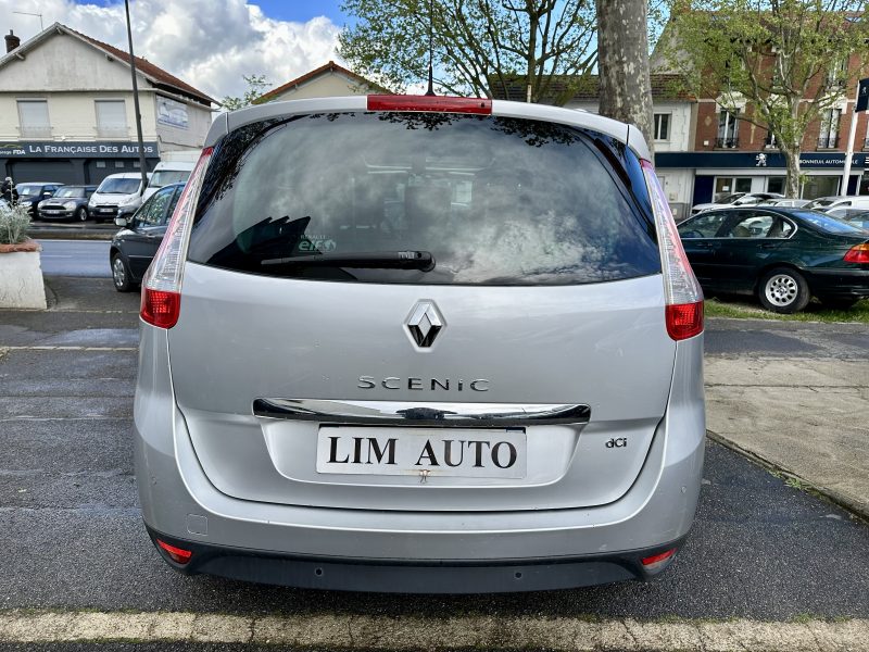 RENAULT SCENIC III 2013