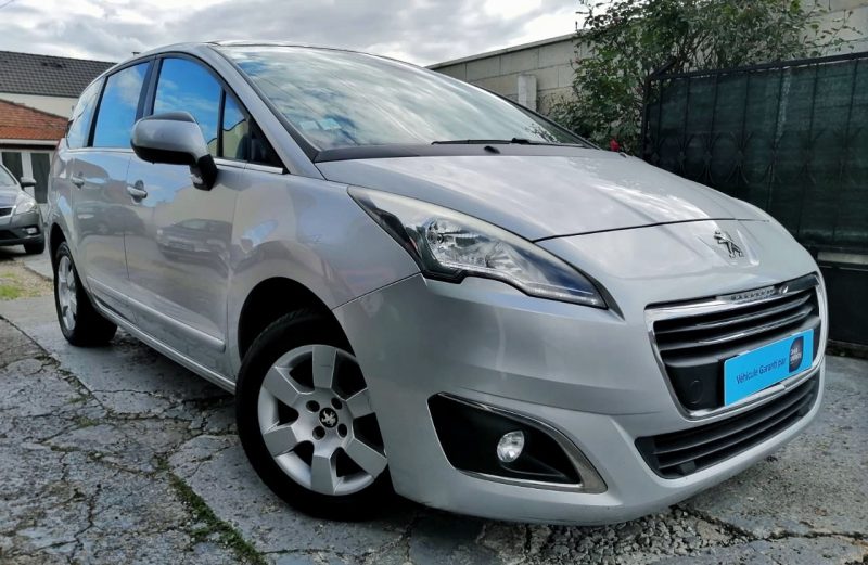 PEUGEOT 5008 2014