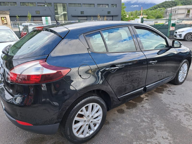 RENAULT MEGANE III   2015