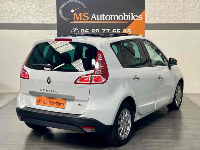 RENAULT SCENIC  2011