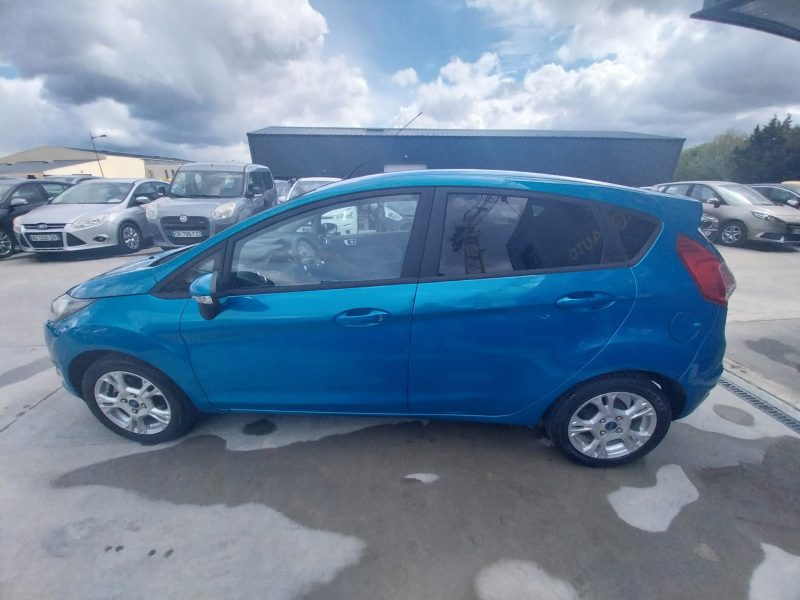 FORD FIESTA VI 1.25 82 Trend