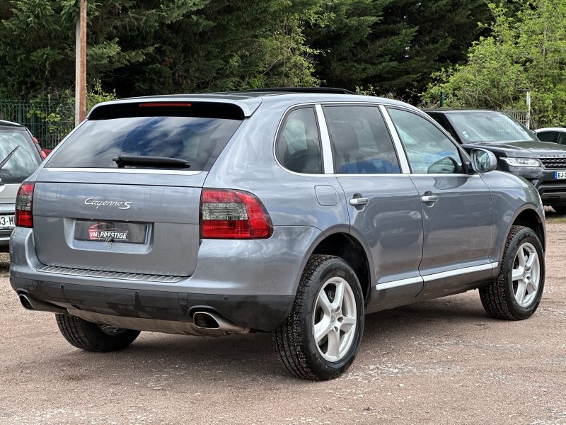 PORSCHE CAYENNE S 2003