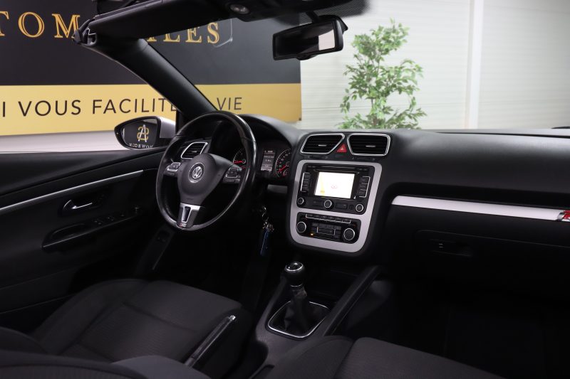 VOLKSWAGEN EOS 2011