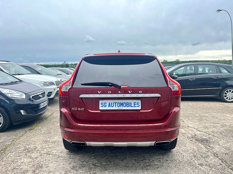 VOLVO XC60 T5 245 ch