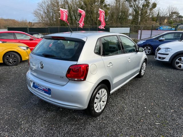 VOLKSWAGEN POLO V 1.4 FSI Comfortline 2010 -  46537 KM