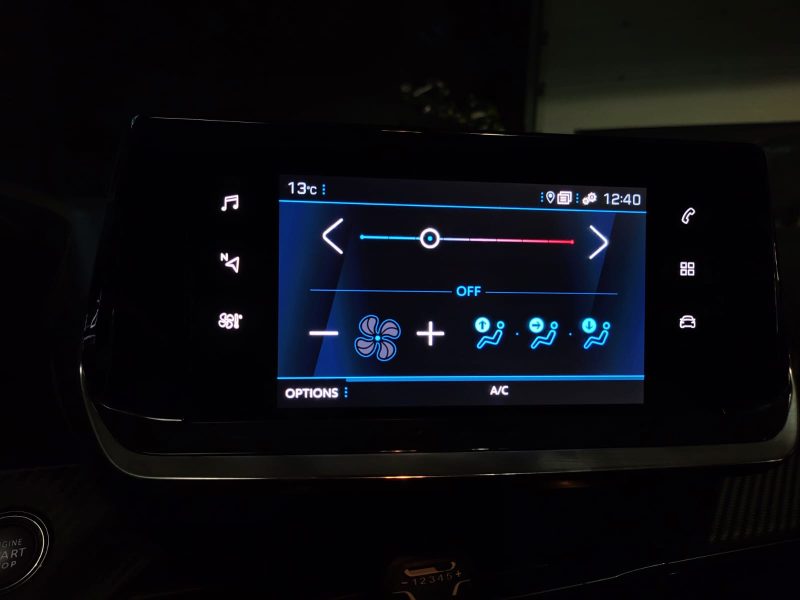 PEUGEOT 2008 II 1.2 PureTech 100cv Active BVM6 1ère Main / APPLE CARPLAY/ANDROID AUTO/CAMERA DE RECU