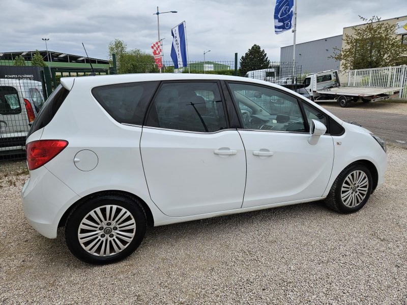 OPEL MERIVA B Monospace 2014