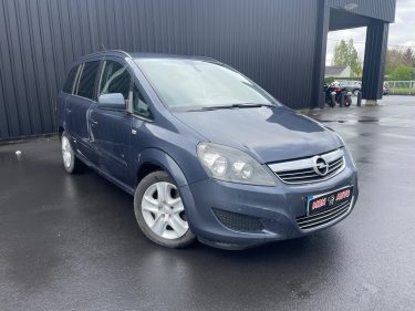 OPEL ZAFIRA 2011